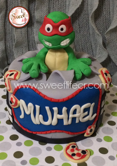 Pastel de cumpleaños de tortugas ninja con tortuga en 3D